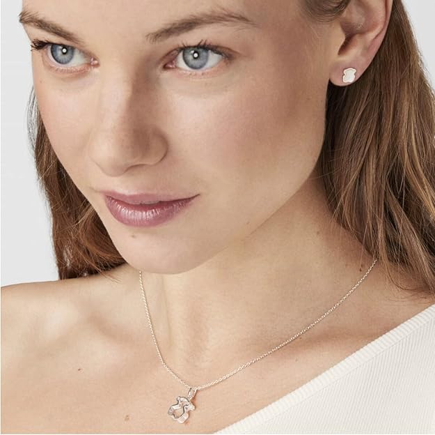 TOUS Collar de Plata de Primera Ley para Mujer con Colgante de Oso de 12 mm, 45 cm de Largo, Delicado y Elegante, Colección Galaxy